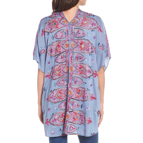 ⚠️LAST CHANCE Socialite Embroidered Kimono Duster - Picture 2 of 3